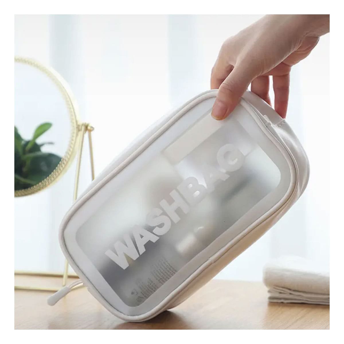 Neceser para Viaje 22x13x7cm de Color Blanco Rectangular Y+Ligas Regalo