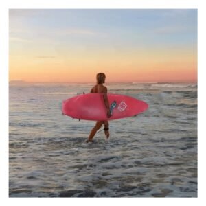 Tabla Surf Longboard para Ninos con Diseno Rojo y Superficie Resistente